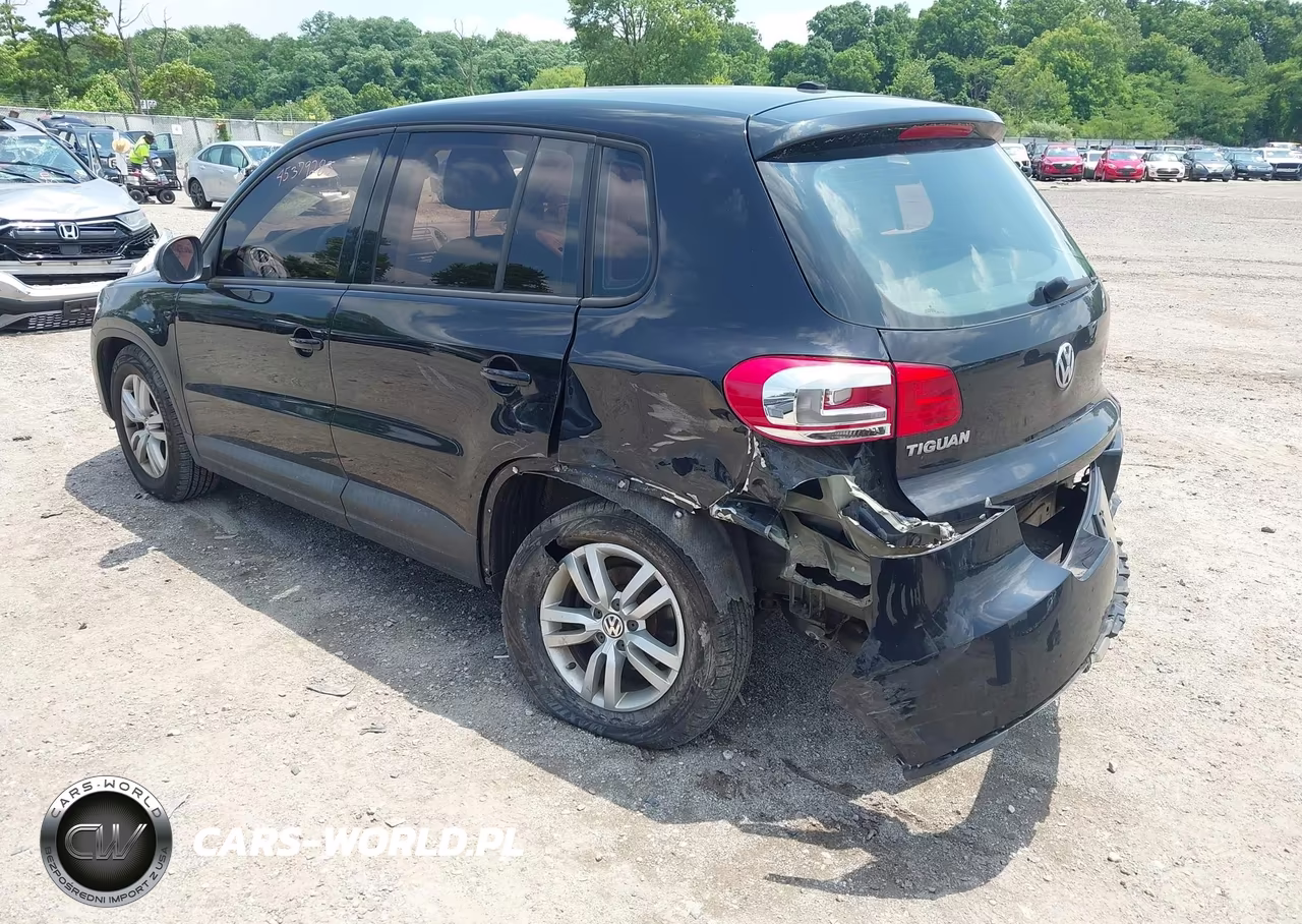 2013 Volkswagen Tiguan S VIN:WVGAV7AX6DW539005 - 3