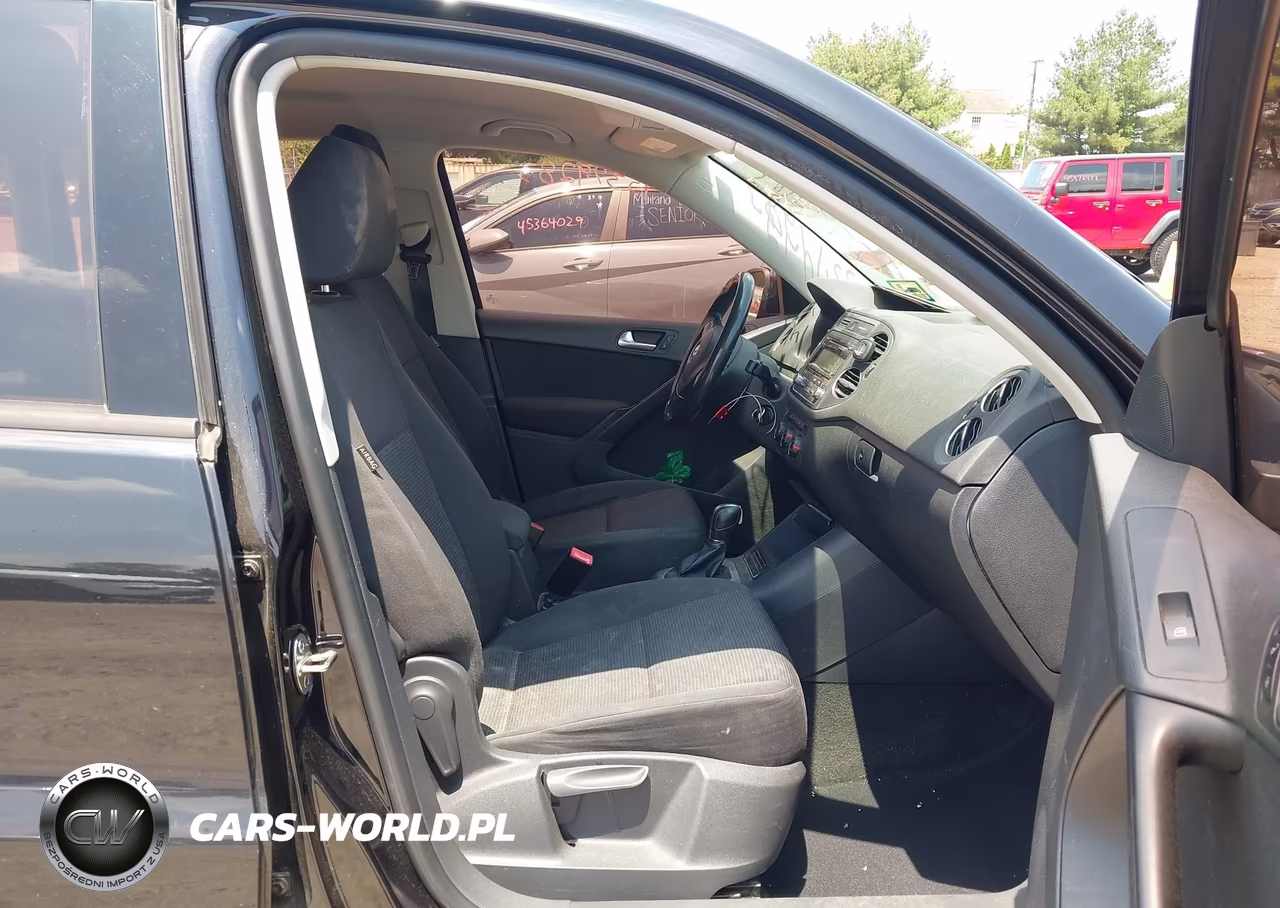 2013 Volkswagen Tiguan S VIN:WVGAV7AX6DW539005 - 5