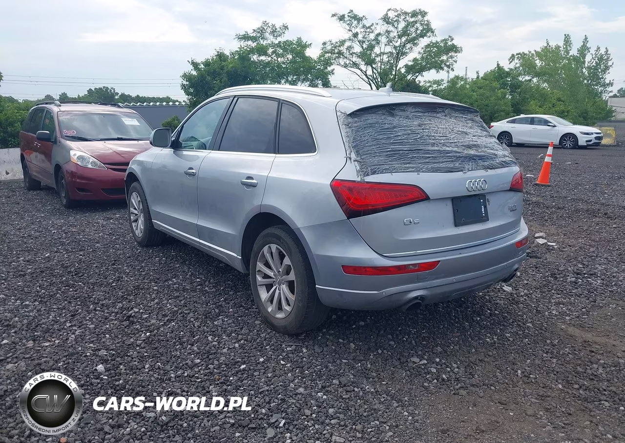 2016 Audi Q5 2.0T Premium VIN:WA1L2AFP6GA047078 - 3