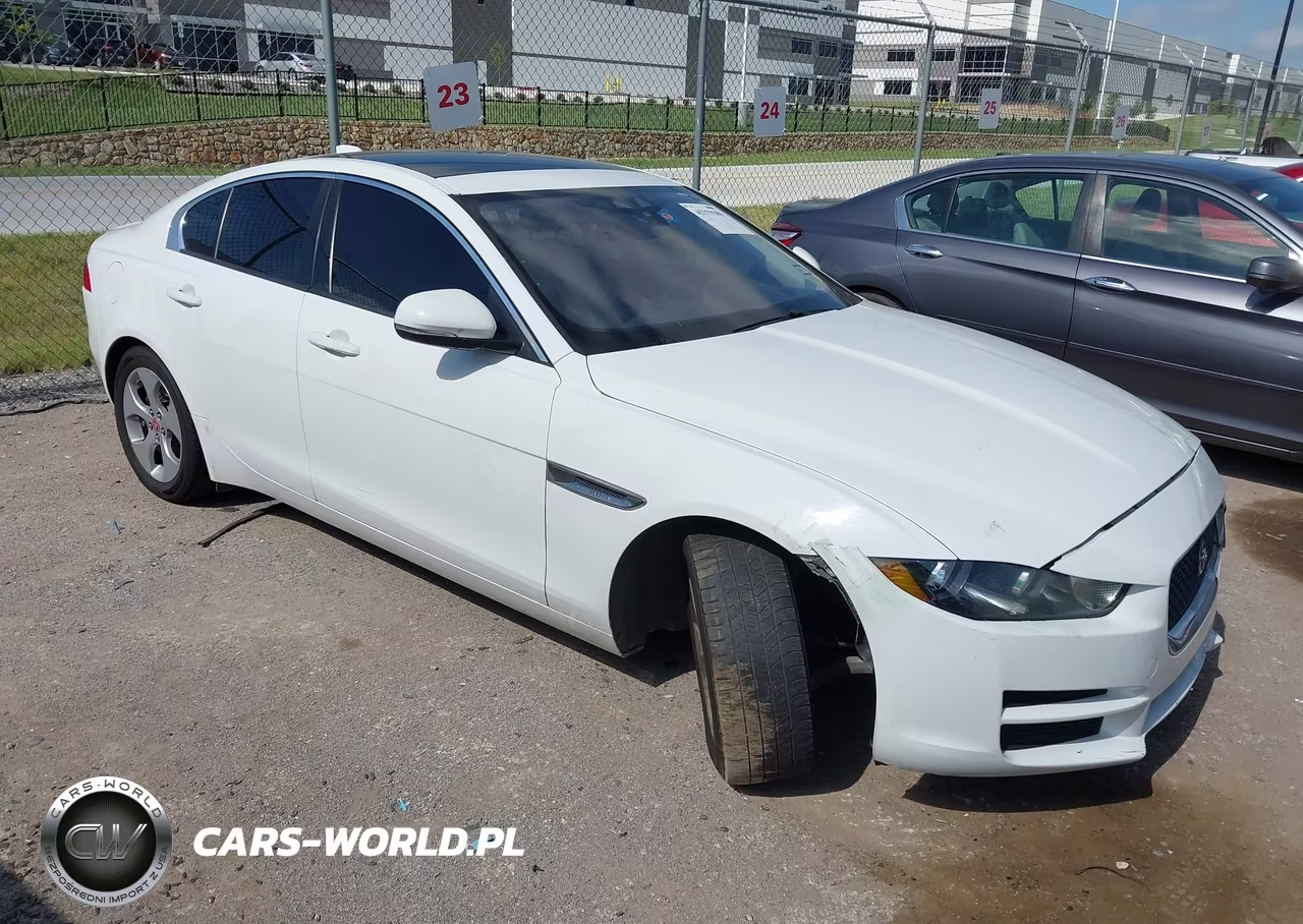 2017 Jaguar Xe 25T