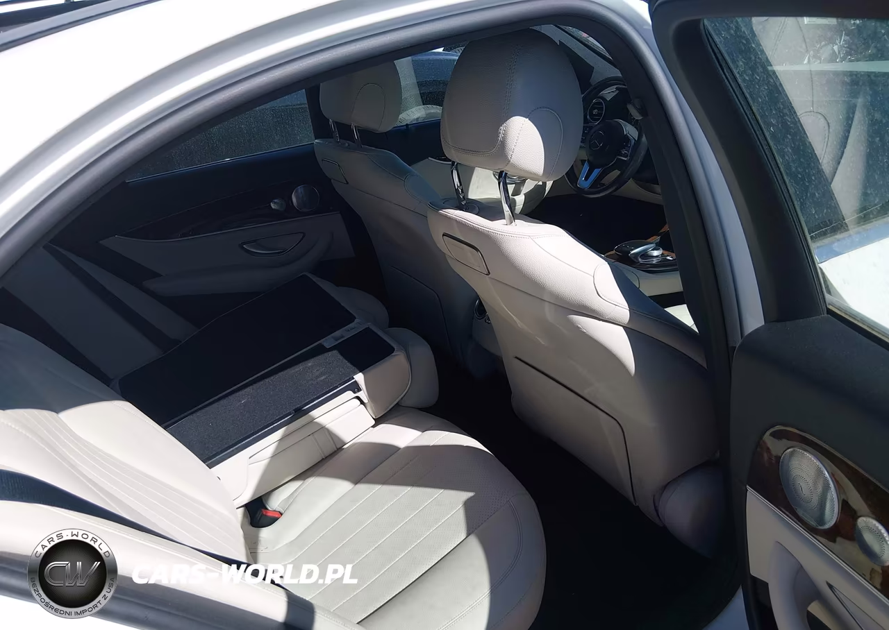 2019 Mercedes-Benz E 300 4Matic VIN:WDDZF4KB7KA622979 - 8