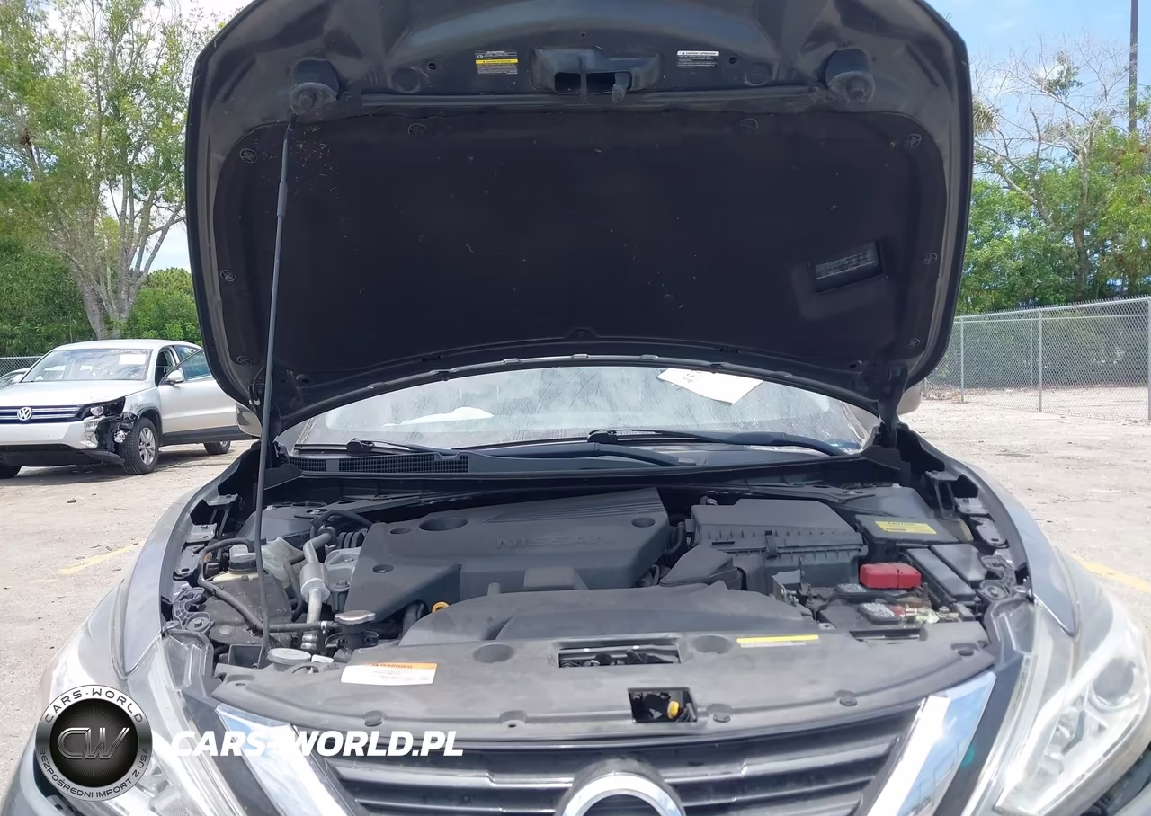 2018 Nissan Altima 2.5 S VIN:1N4AL3AP8JC259382 - 10