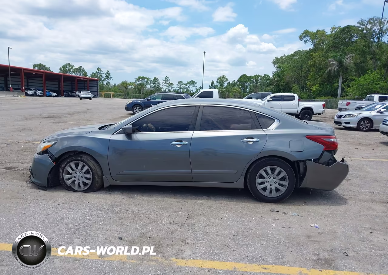 2018 Nissan Altima 2.5 S VIN:1N4AL3AP8JC259382 - 14