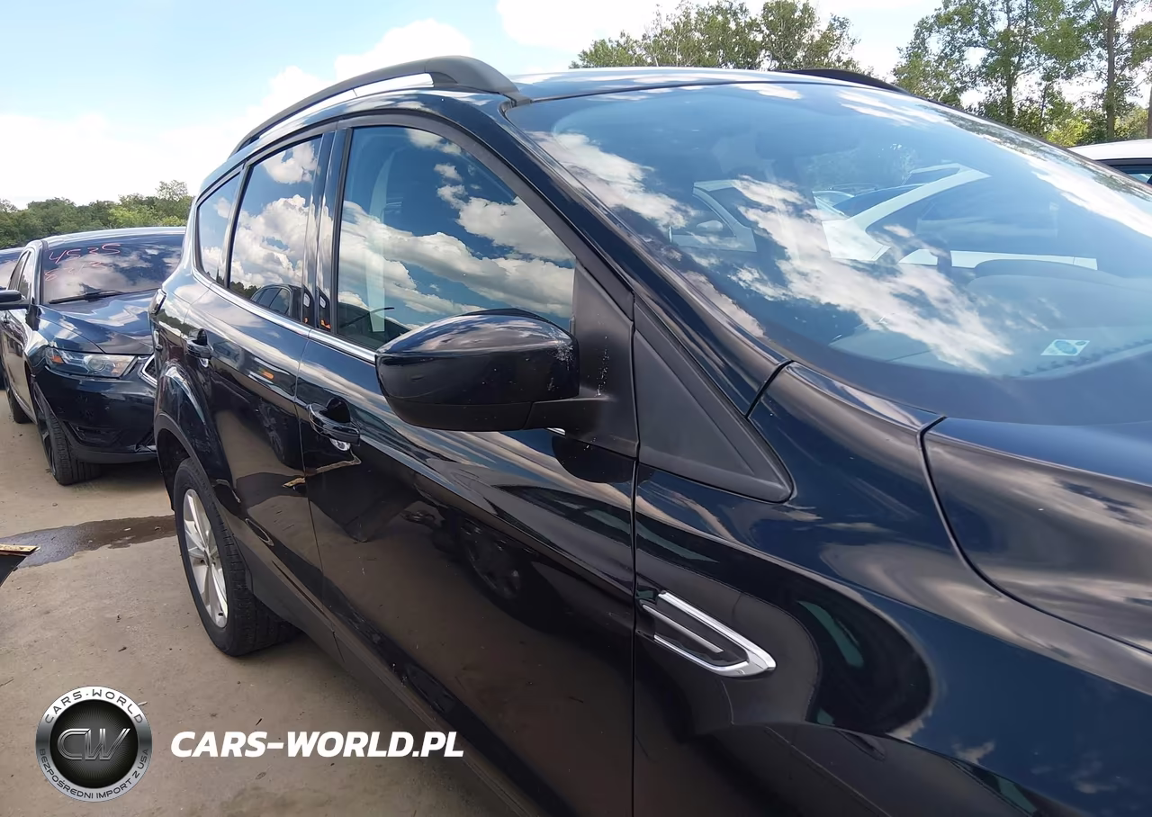 2018 Ford Escape Se VIN:1FMCU9GD4JUA30056 - 14