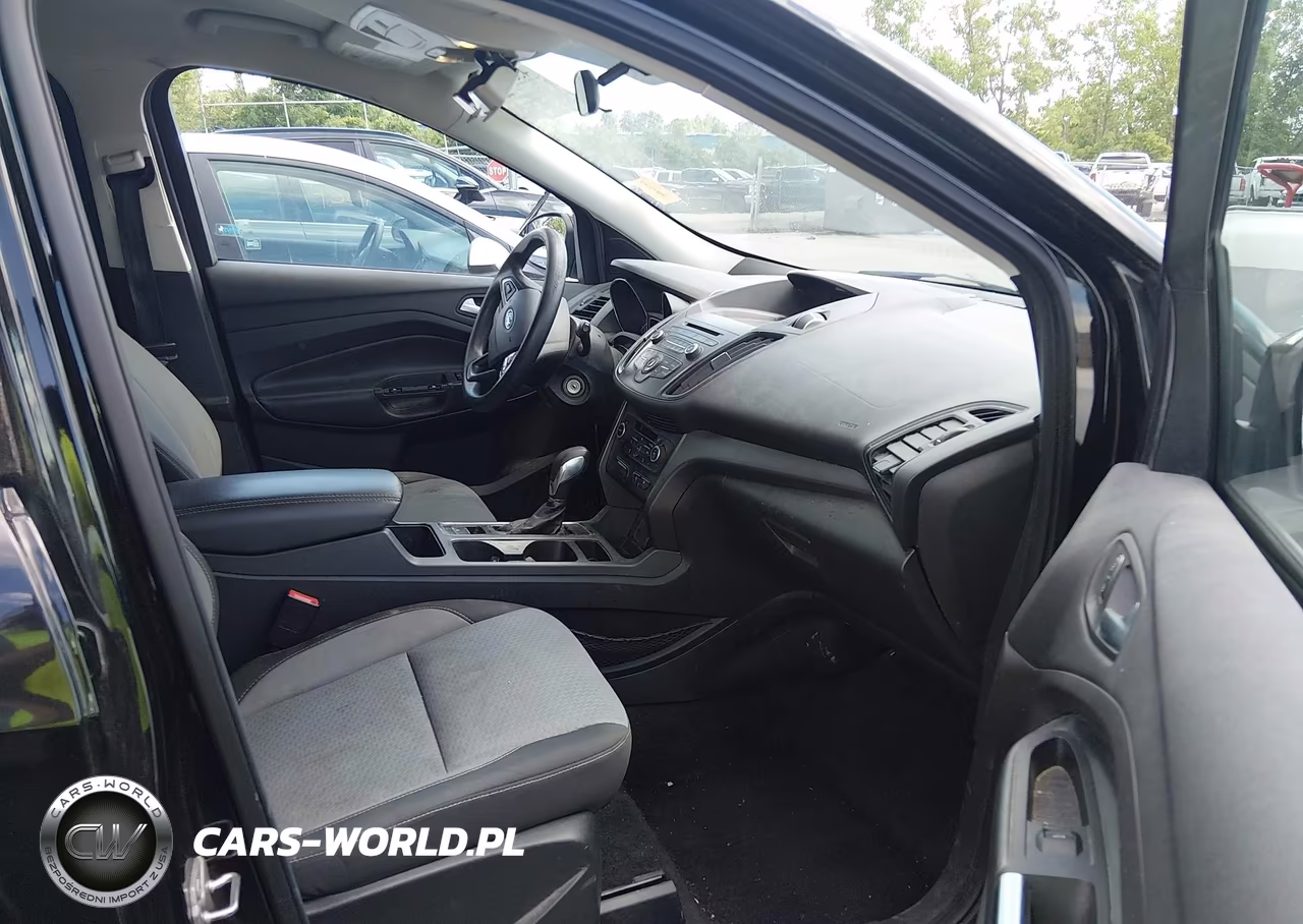 2018 Ford Escape Se VIN:1FMCU9GD4JUA30056 - 5