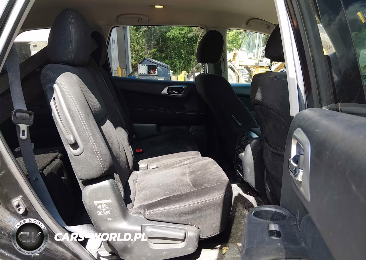 2015 Nissan Pathfinder S VIN:5N1AR2MM1FC602069 - 8