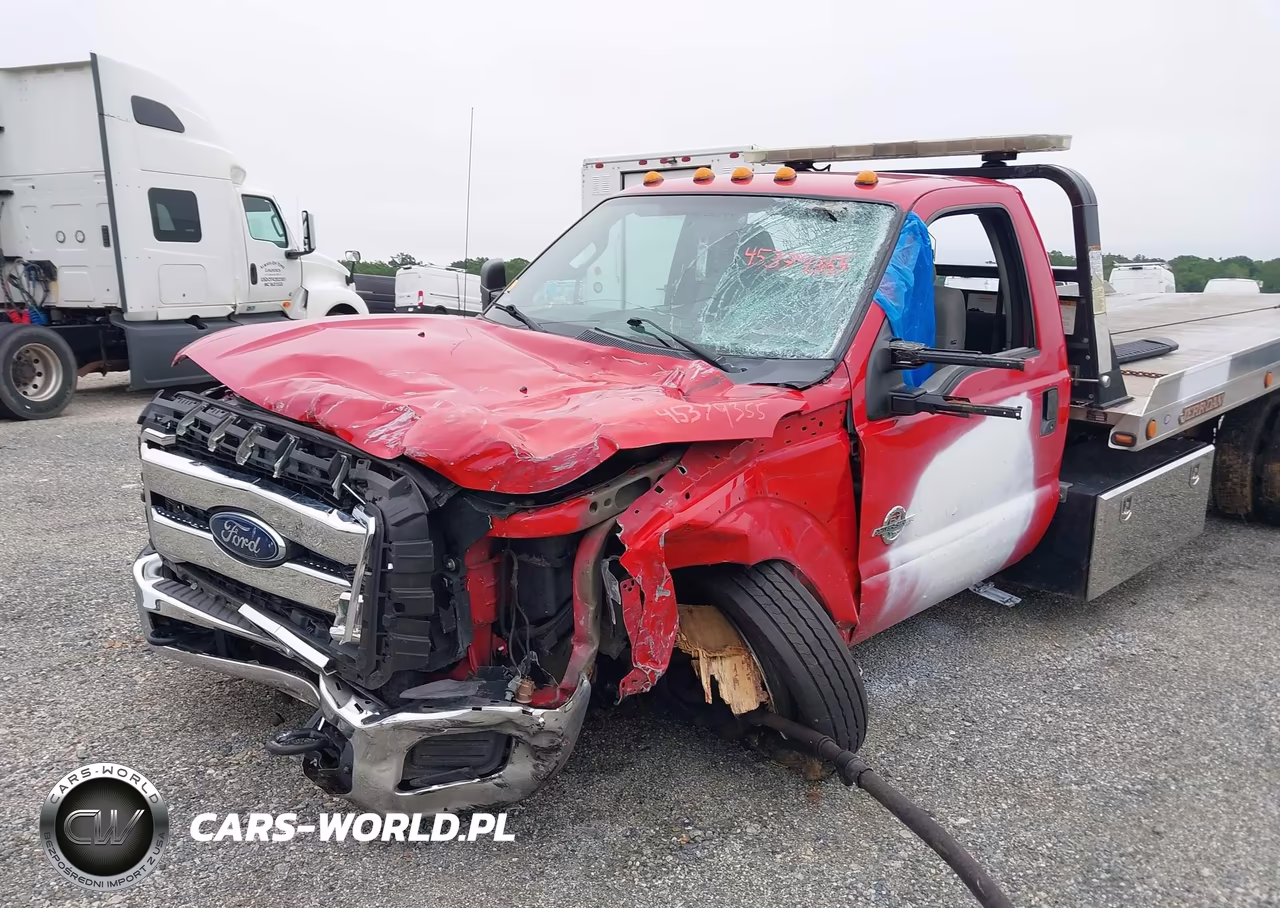 2015 Ford F-550 Chassis Xl VIN:1FDUF5HT7FEB40792 - 11