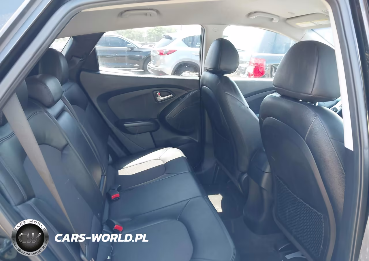 2012 Hyundai Tucson Gls VIN:KM8JUCAC3CU456425 - 8