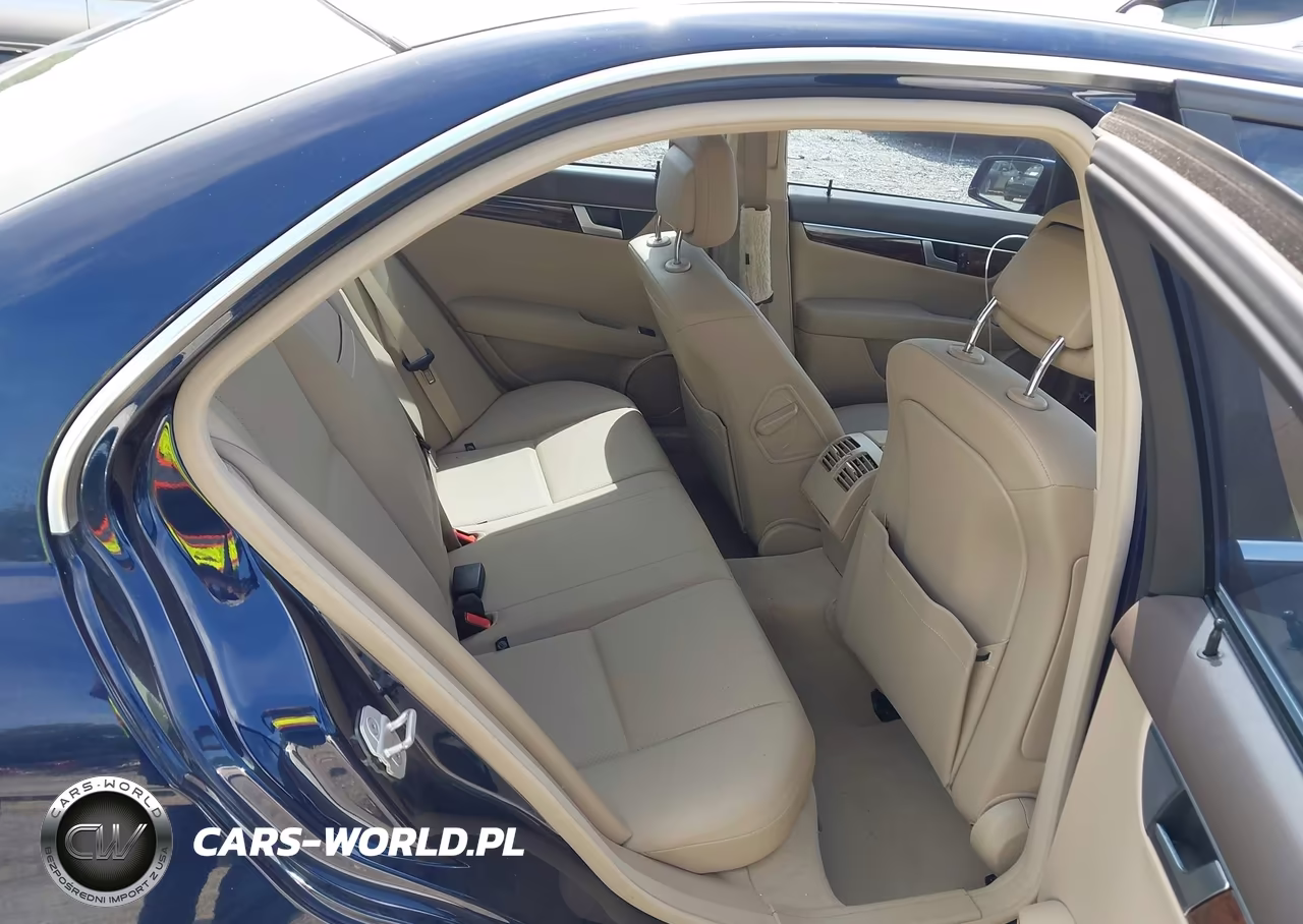 2014 Mercedes-Benz C 250 Sport VIN:WDDGF4HB6EG238448 - 8