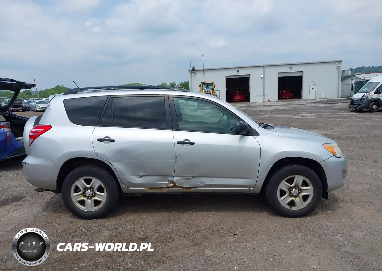 2011 Toyota Rav4 VIN:2T3BF4DV2BW118778 - 13