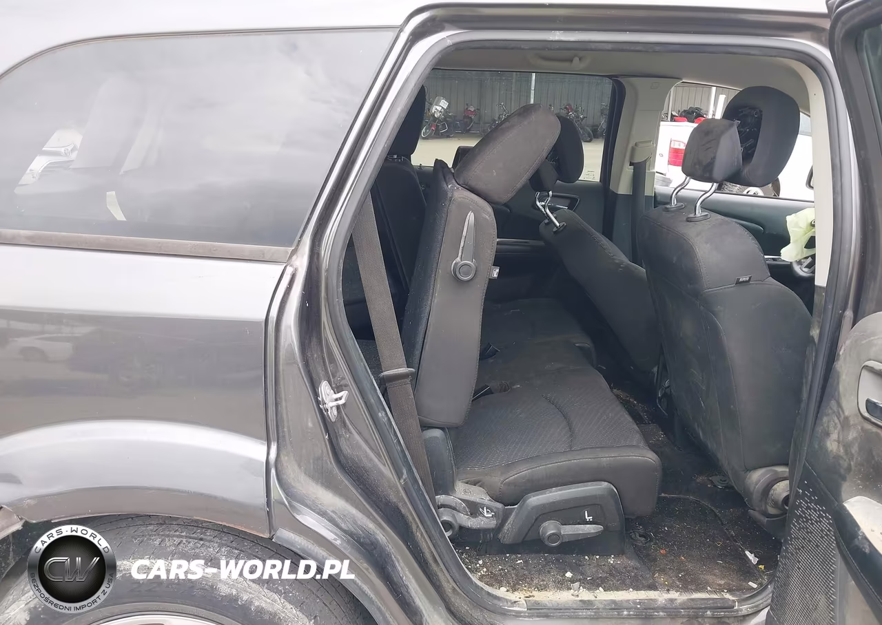 2018 Dodge Journey Se VIN:3C4PDCAB6JT382897 - 8