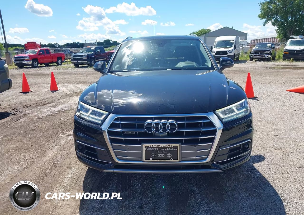 2018 Audi Q5 2.0T Premium VIN:WA1CNAFY2J2055308 - 13
