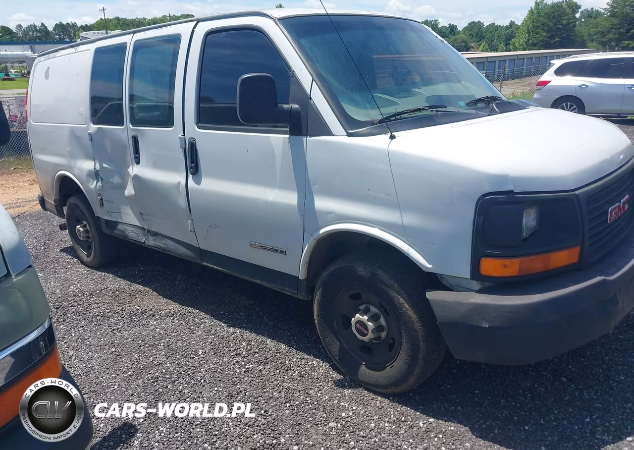 2005 GMC Savana Standard