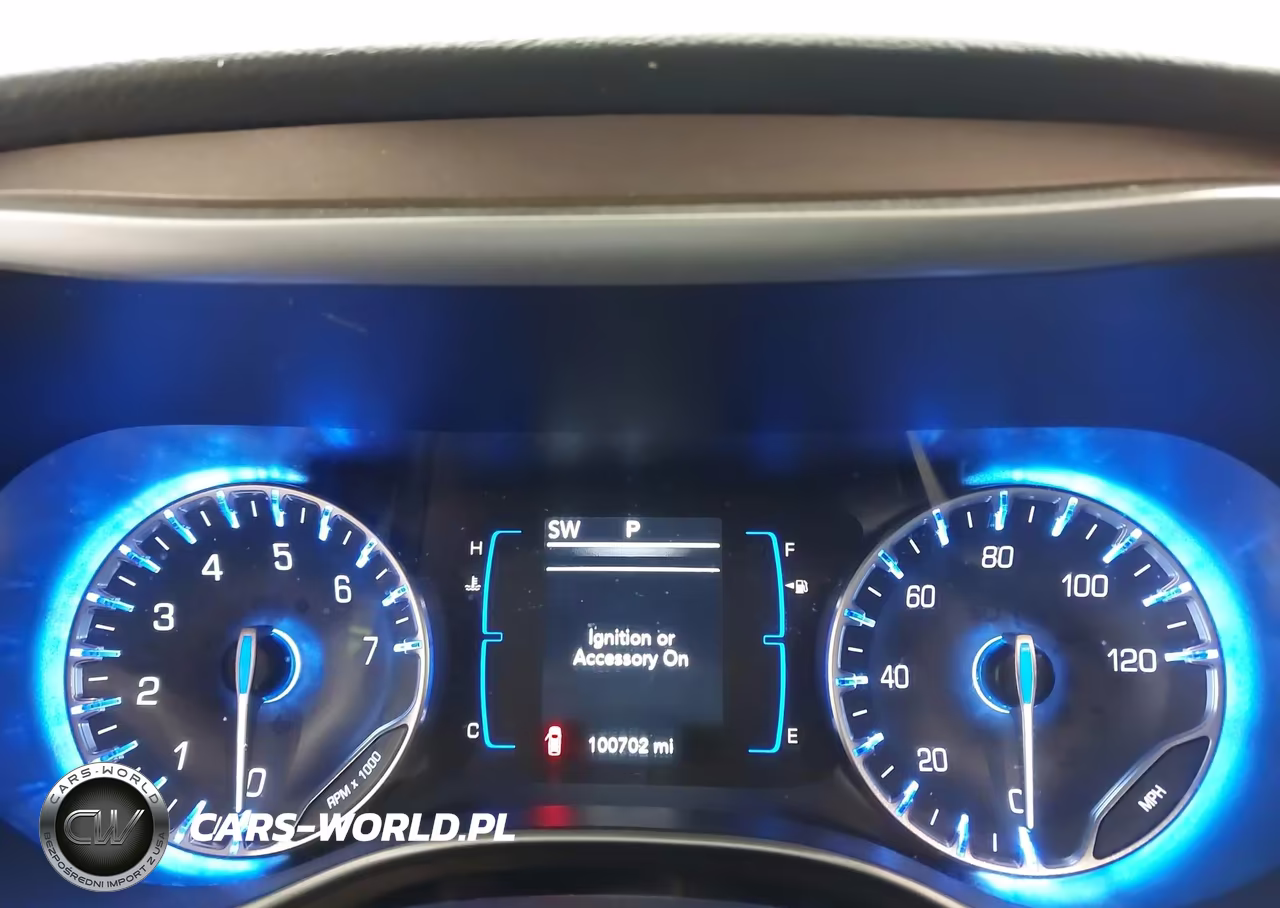 2018 Chrysler Pacifica Touring L VIN:2C4RC1BG4JR306785 - 7
