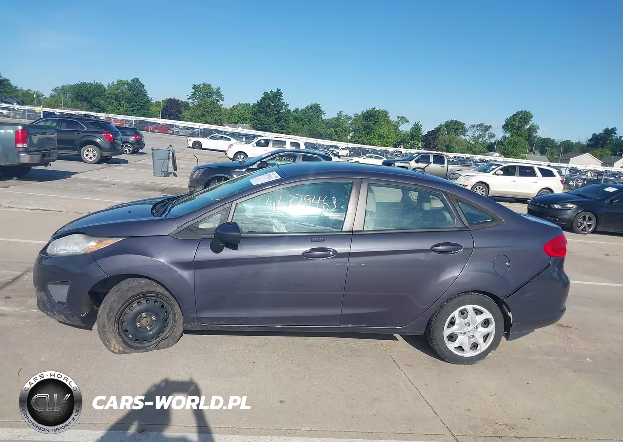 2013 Ford Fiesta S VIN:3FADP4AJ2DM149921 - 15