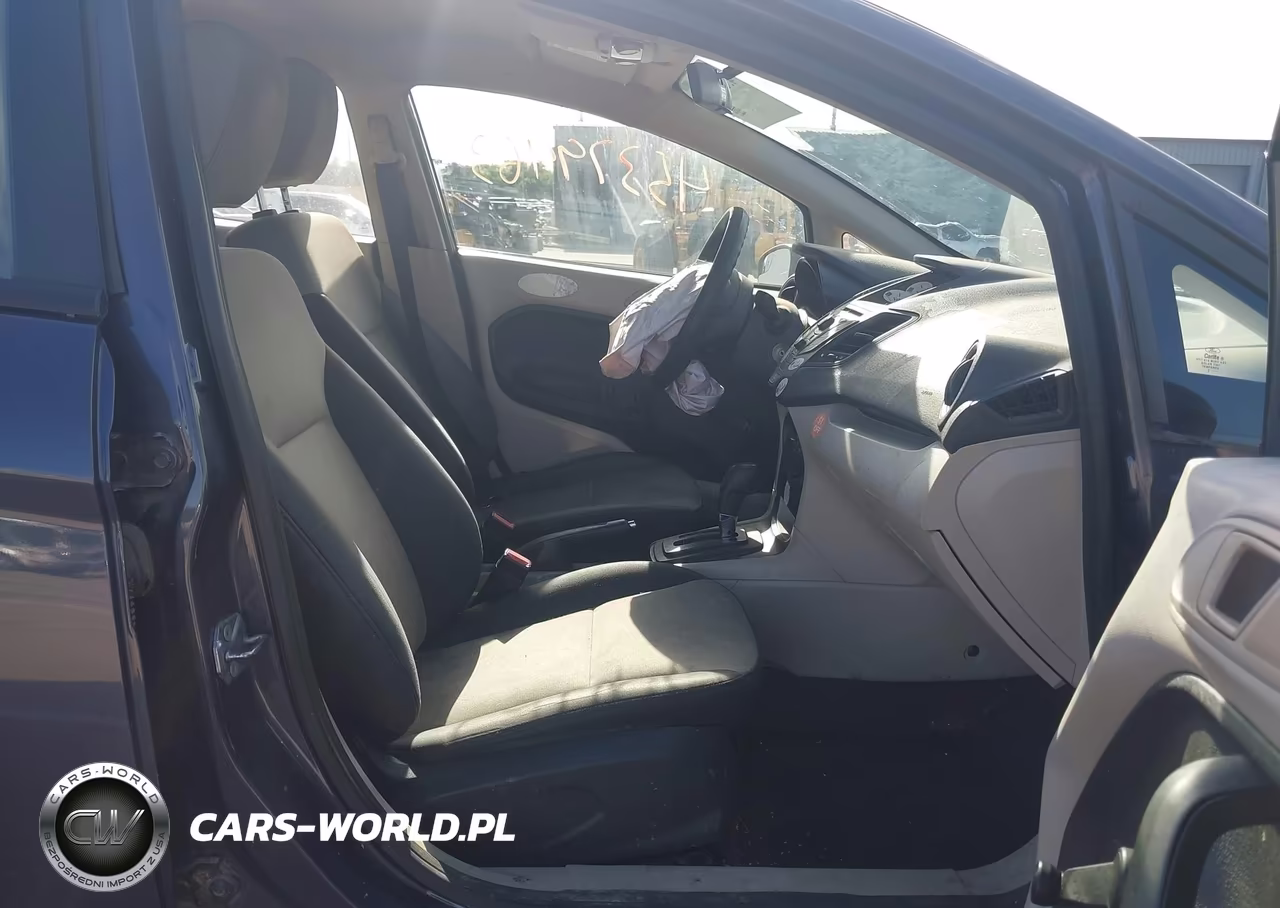 2013 Ford Fiesta S VIN:3FADP4AJ2DM149921 - 5