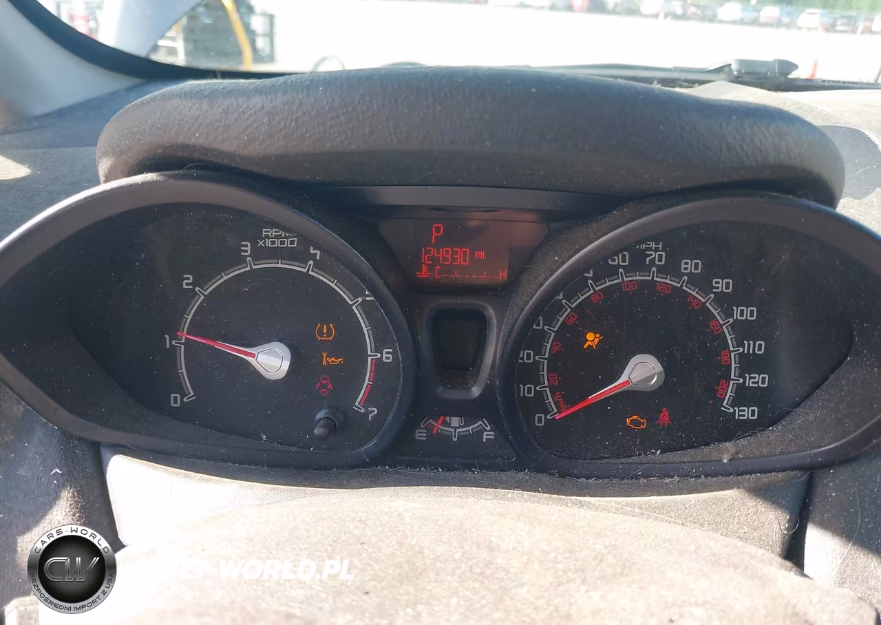 2013 Ford Fiesta S VIN:3FADP4AJ2DM149921 - 7