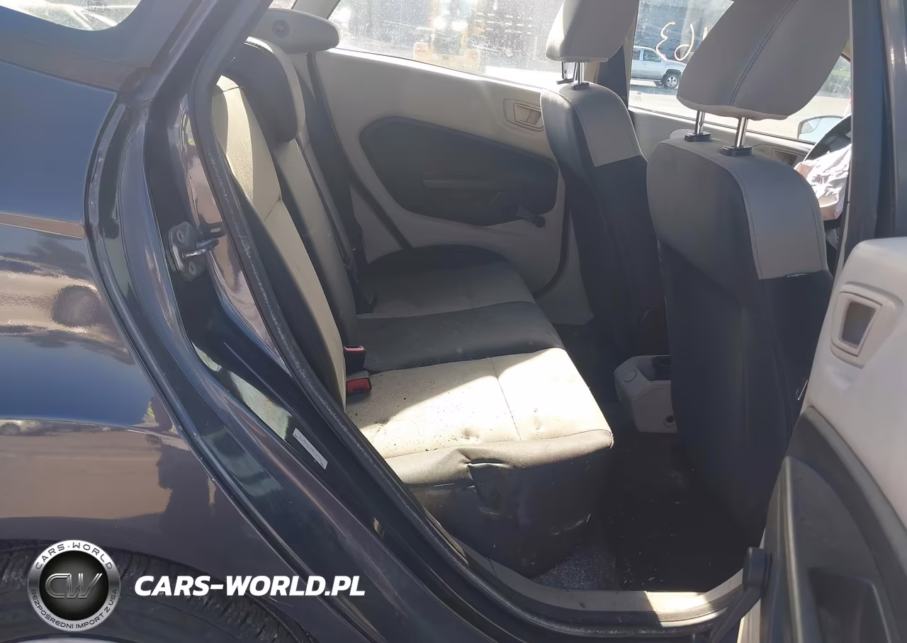 2013 Ford Fiesta S VIN:3FADP4AJ2DM149921 - 8