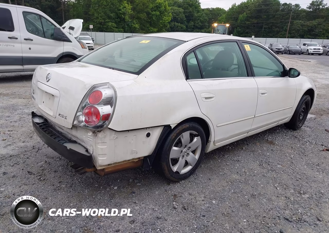2005 Nissan Altima 2.5 S VIN:1N4AL11D75C336761 - 4