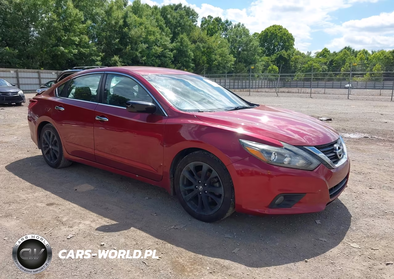 2017 Nissan Altima 2.5 Sr – zdjęcie 1 z 16