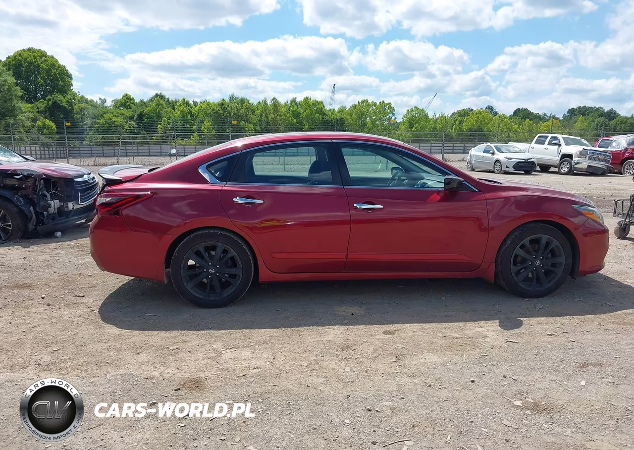 2017 Nissan Altima 2.5 Sr VIN:1N4AL3AP1HC190125 - 13