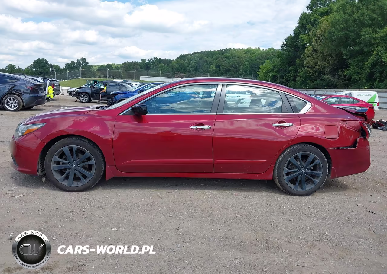 2017 Nissan Altima 2.5 Sr VIN:1N4AL3AP1HC190125 - 14
