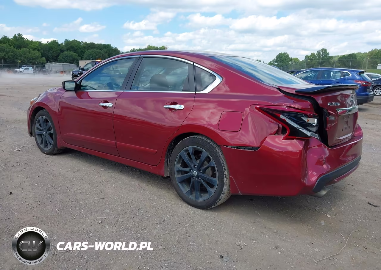 2017 Nissan Altima 2.5 Sr VIN:1N4AL3AP1HC190125 - 3