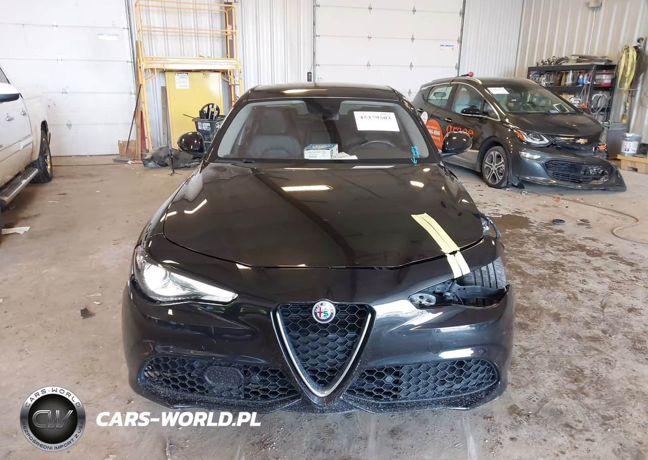2018 Alfa Romeo Giulia Ti Sport Awd VIN:ZARFAEEN5J7592406 - 12