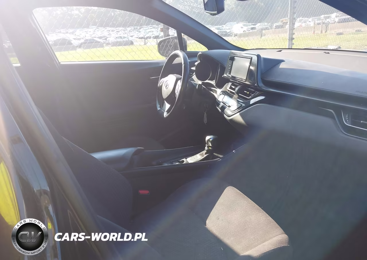 2018 Toyota C-Hr Xle VIN:NMTKHMBX1JR020144 - 5