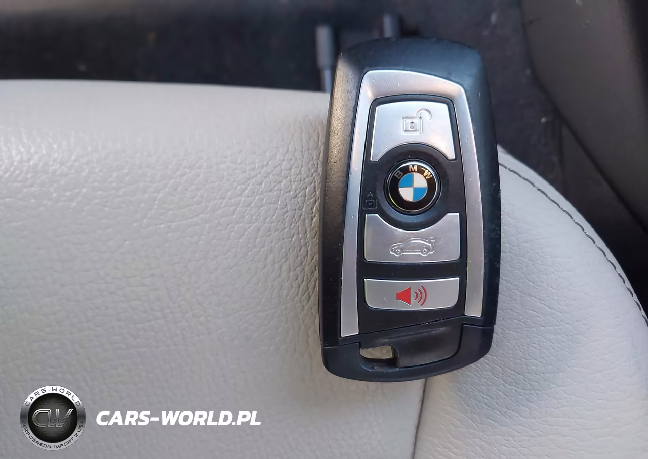2017 BMW X3 xDrive28I VIN:5UXWX9C53H0D96200 - 11