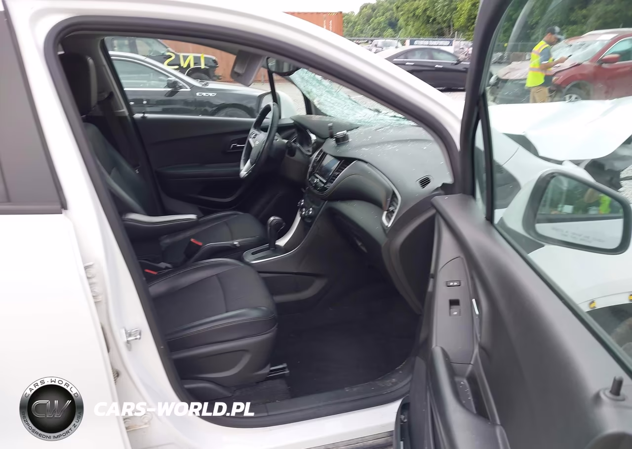 2022 Chevrolet Trax Awd Lt VIN:KL7CJPSM7NB534947 - 5