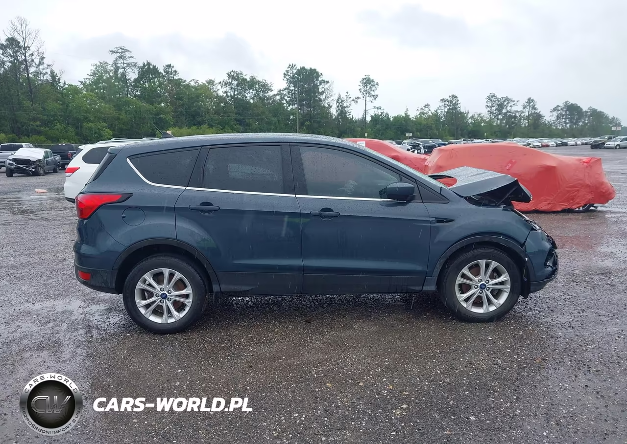 2019 Ford Escape Se VIN:1FMCU0GD9KUB12975 - 14