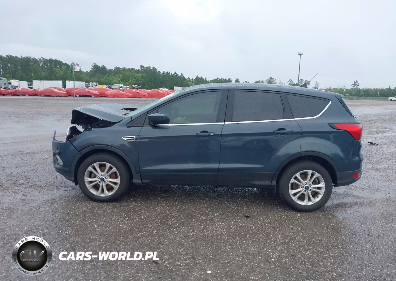 2019 Ford Escape Se VIN:1FMCU0GD9KUB12975 - 15
