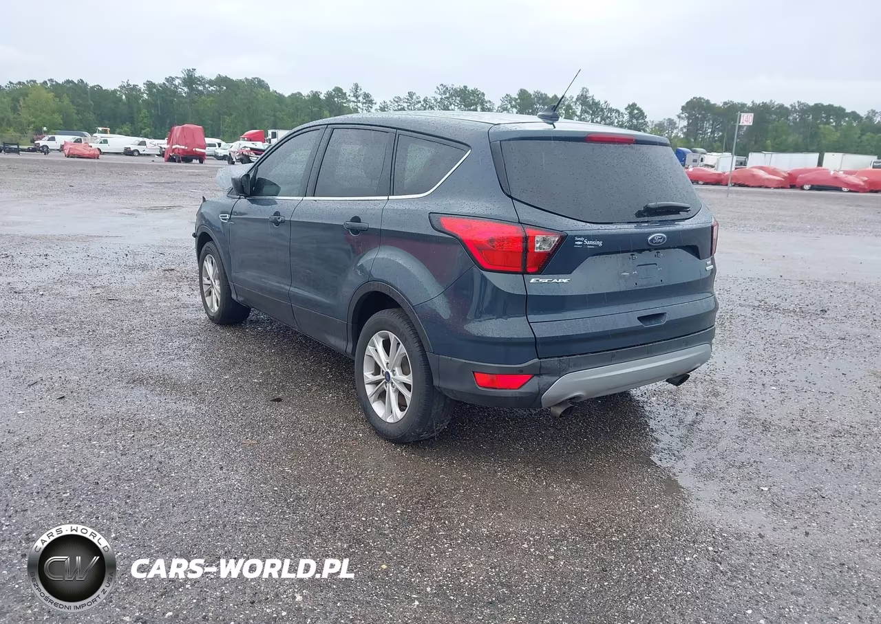 2019 Ford Escape Se VIN:1FMCU0GD9KUB12975 - 3
