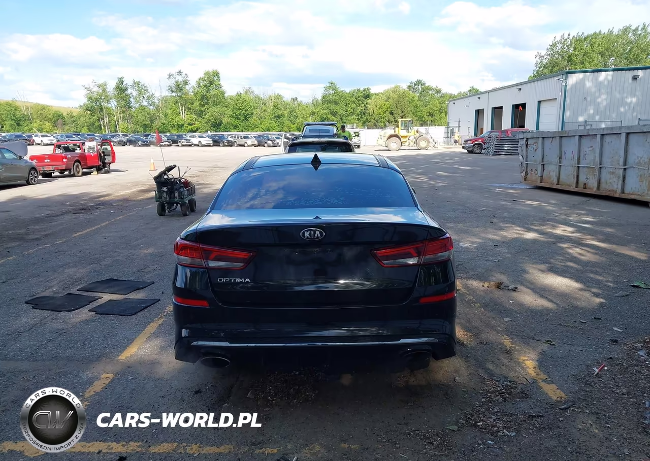 2020 Kia Optima Se VIN:5XXGT4L37LG439055 - 16
