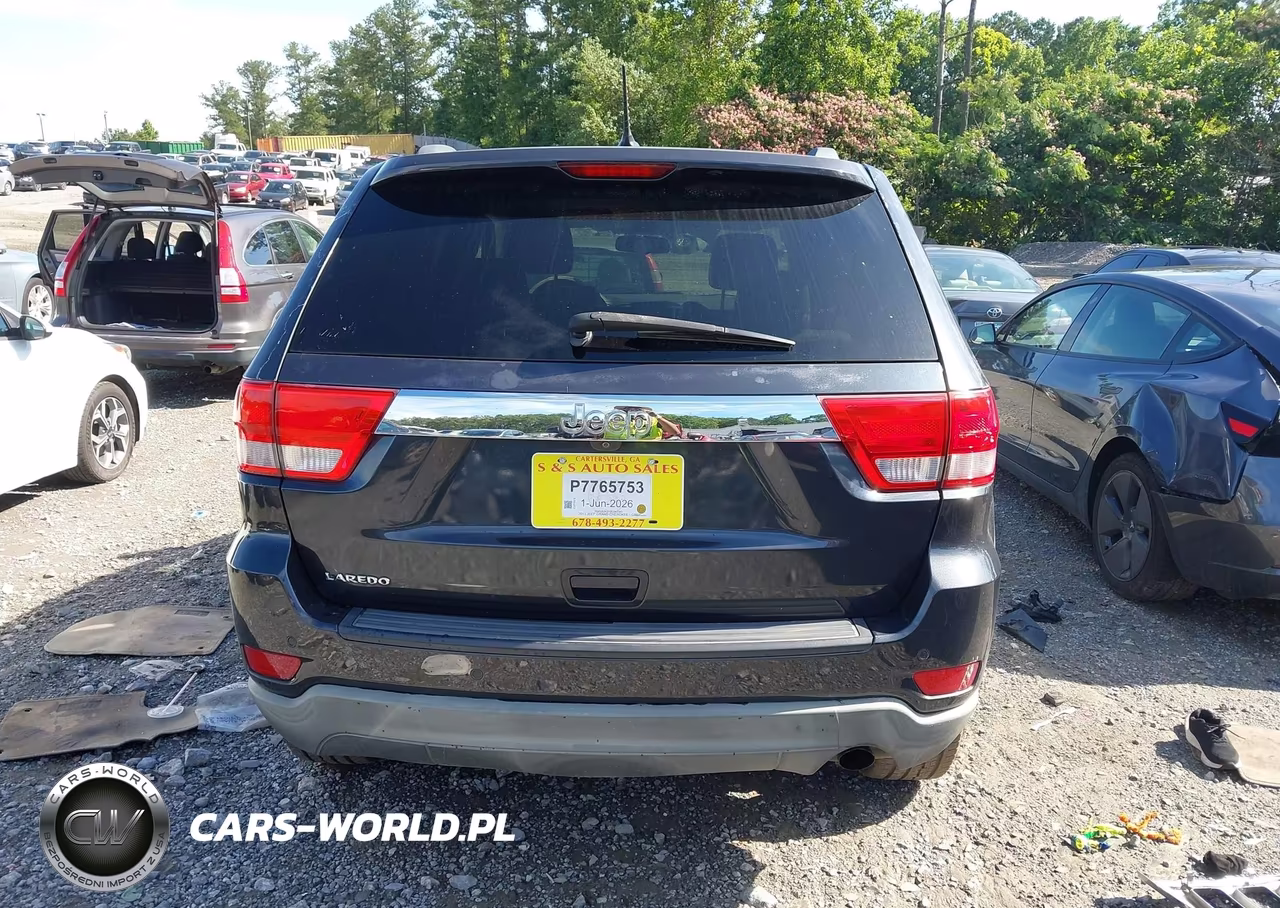 2013 Jeep Grand Cherokee Laredo VIN:1C4RJEAG1DC643345 - 16
