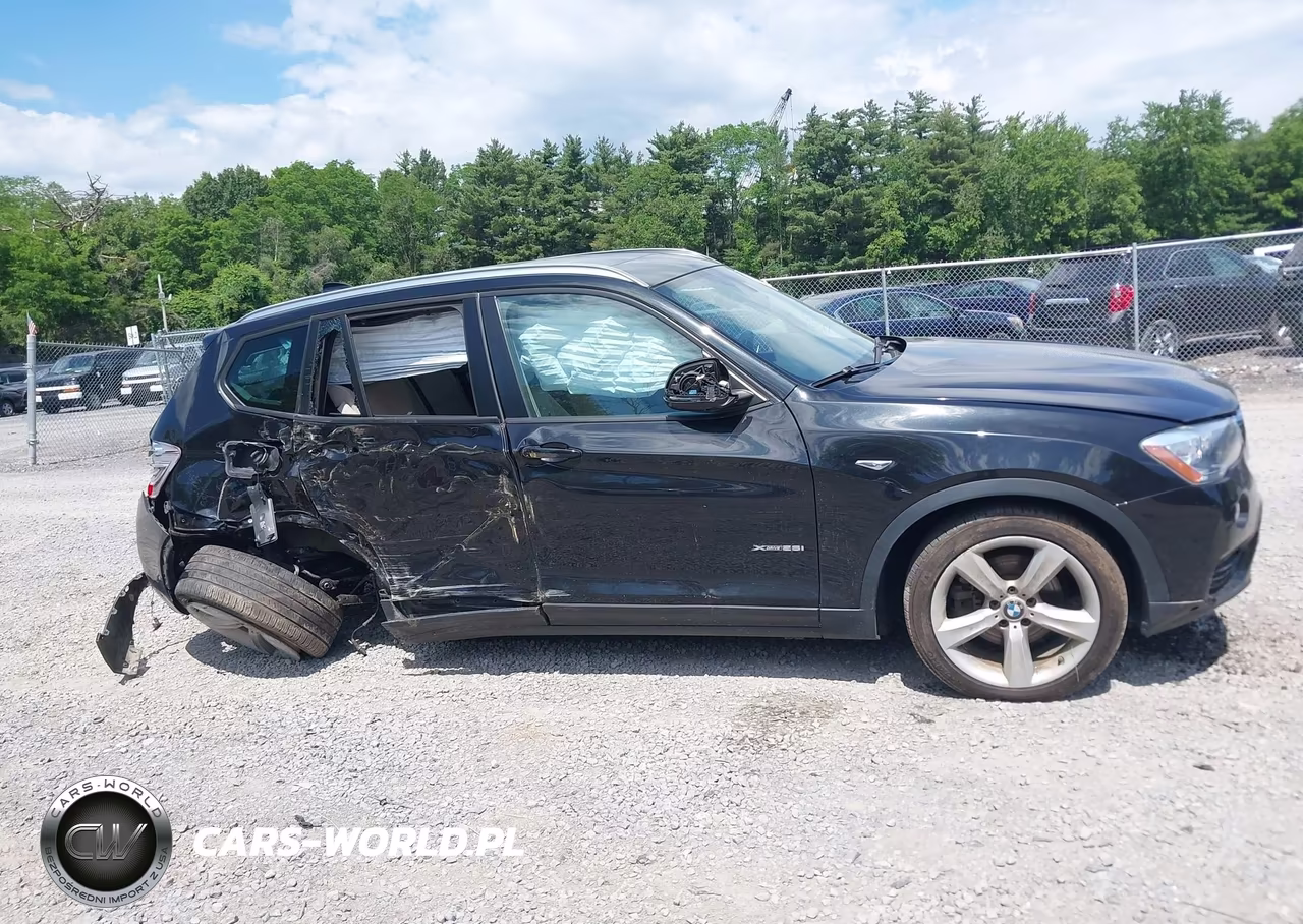 2017 BMW X3 xDrive28I VIN:5UXWX9C38H0W67716 - 13