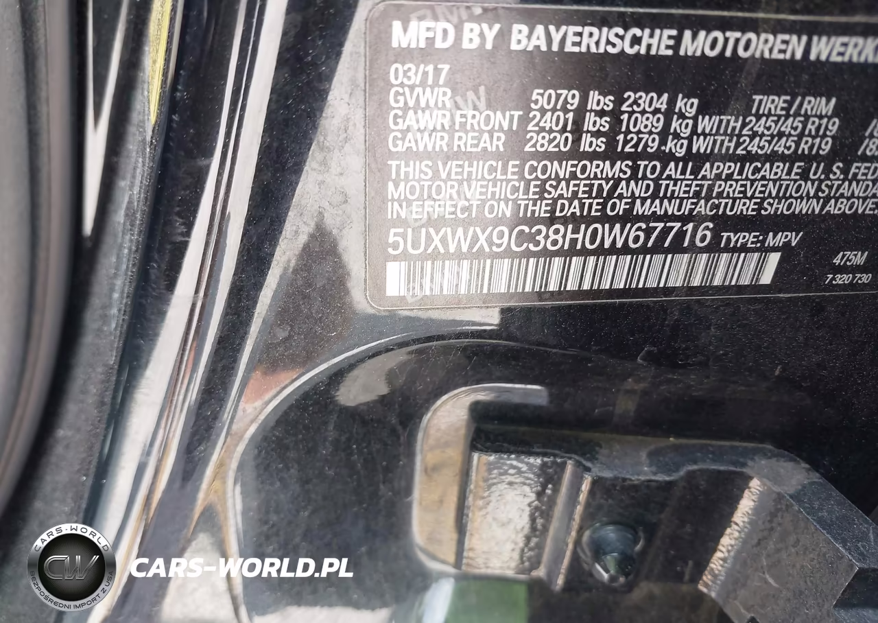 2017 BMW X3 xDrive28I VIN:5UXWX9C38H0W67716 - 9