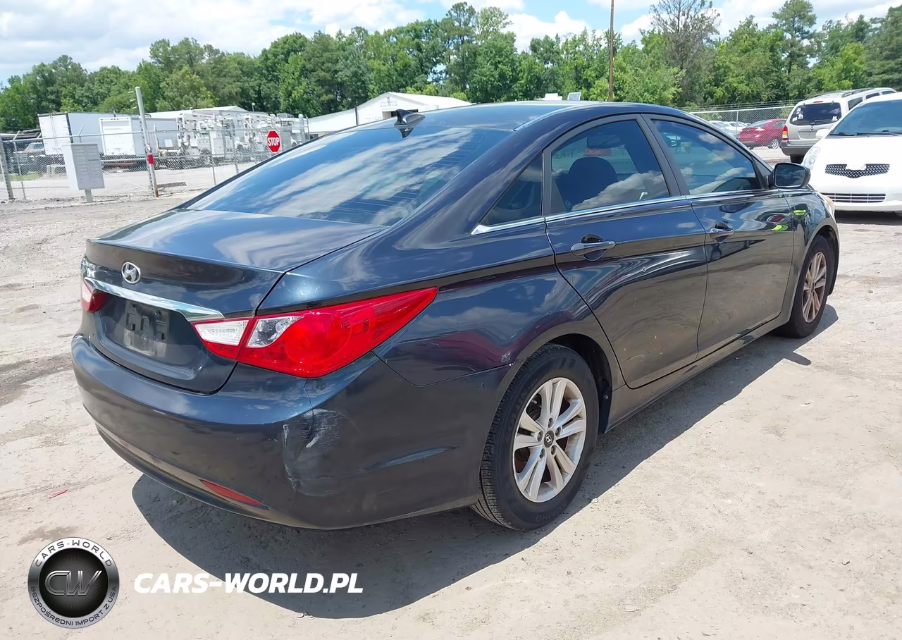 2013 Hyundai Sonata Gls VIN:5NPEB4AC1DH538263 - 4