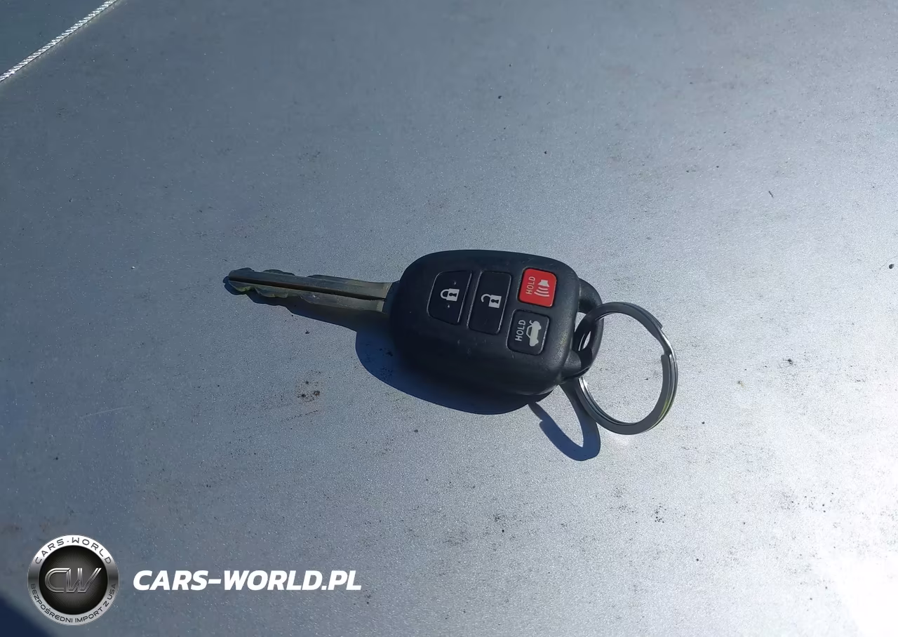 2012 Toyota Camry Le VIN:4T4BF1FK6CR242215 - 11