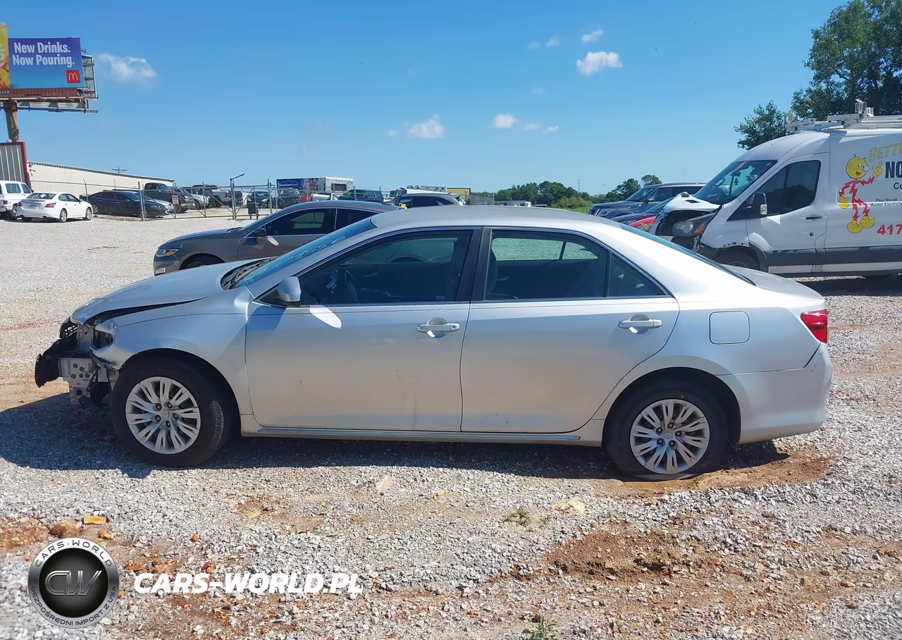 2012 Toyota Camry Le VIN:4T4BF1FK6CR242215 - 14