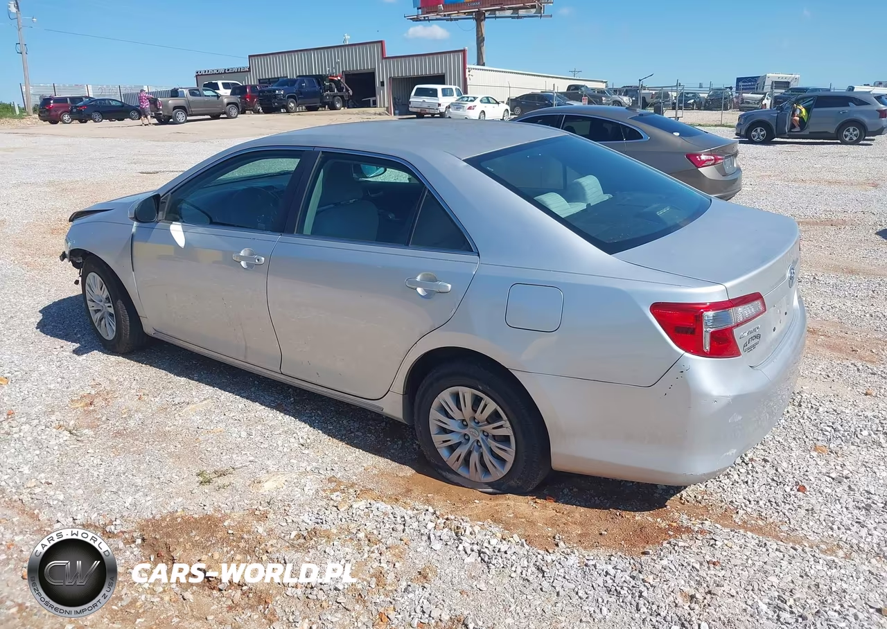 2012 Toyota Camry Le VIN:4T4BF1FK6CR242215 - 3