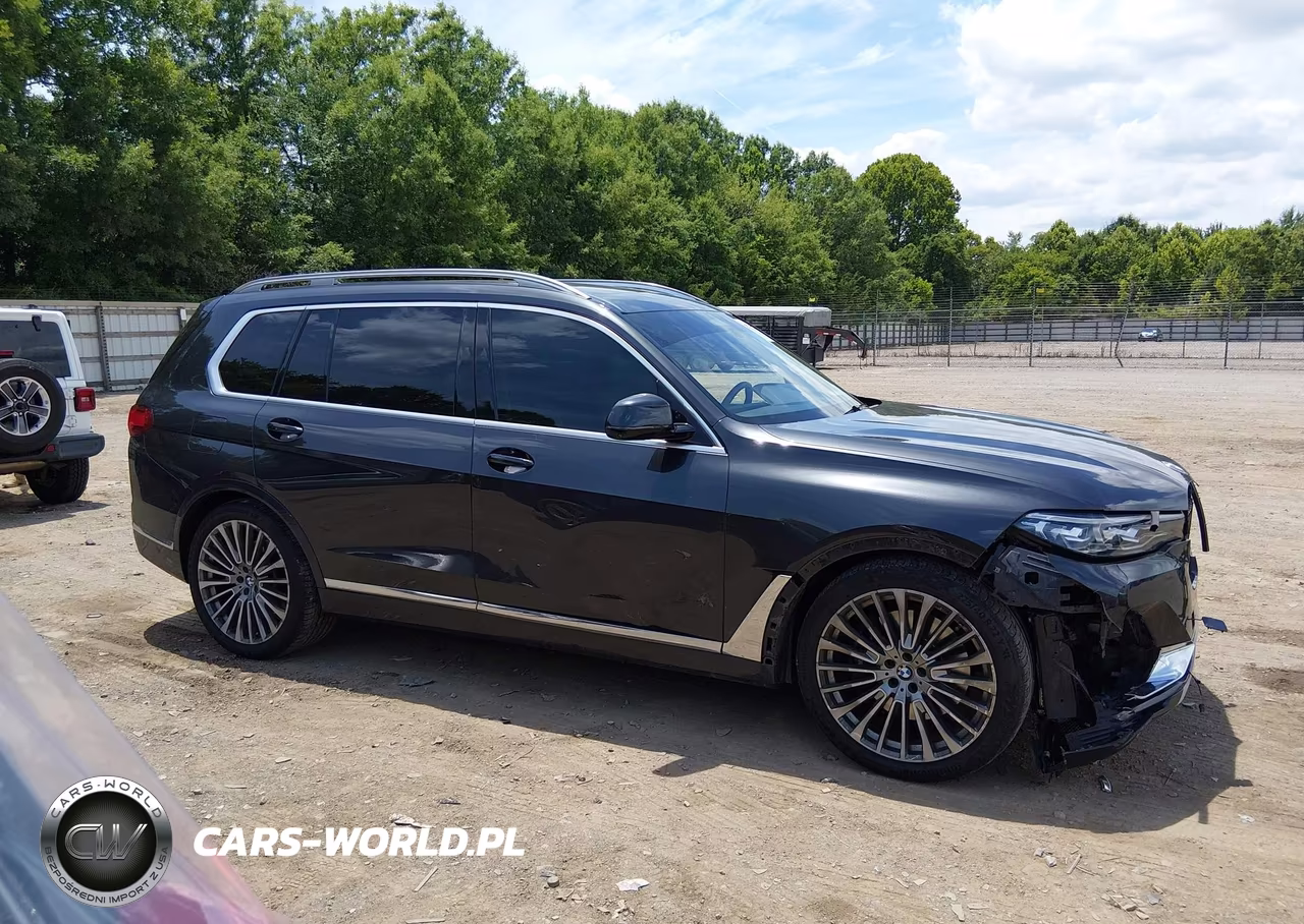 2021 BMW X7 xDrive40I VIN:5UXCW2C09M9H37025 - 13