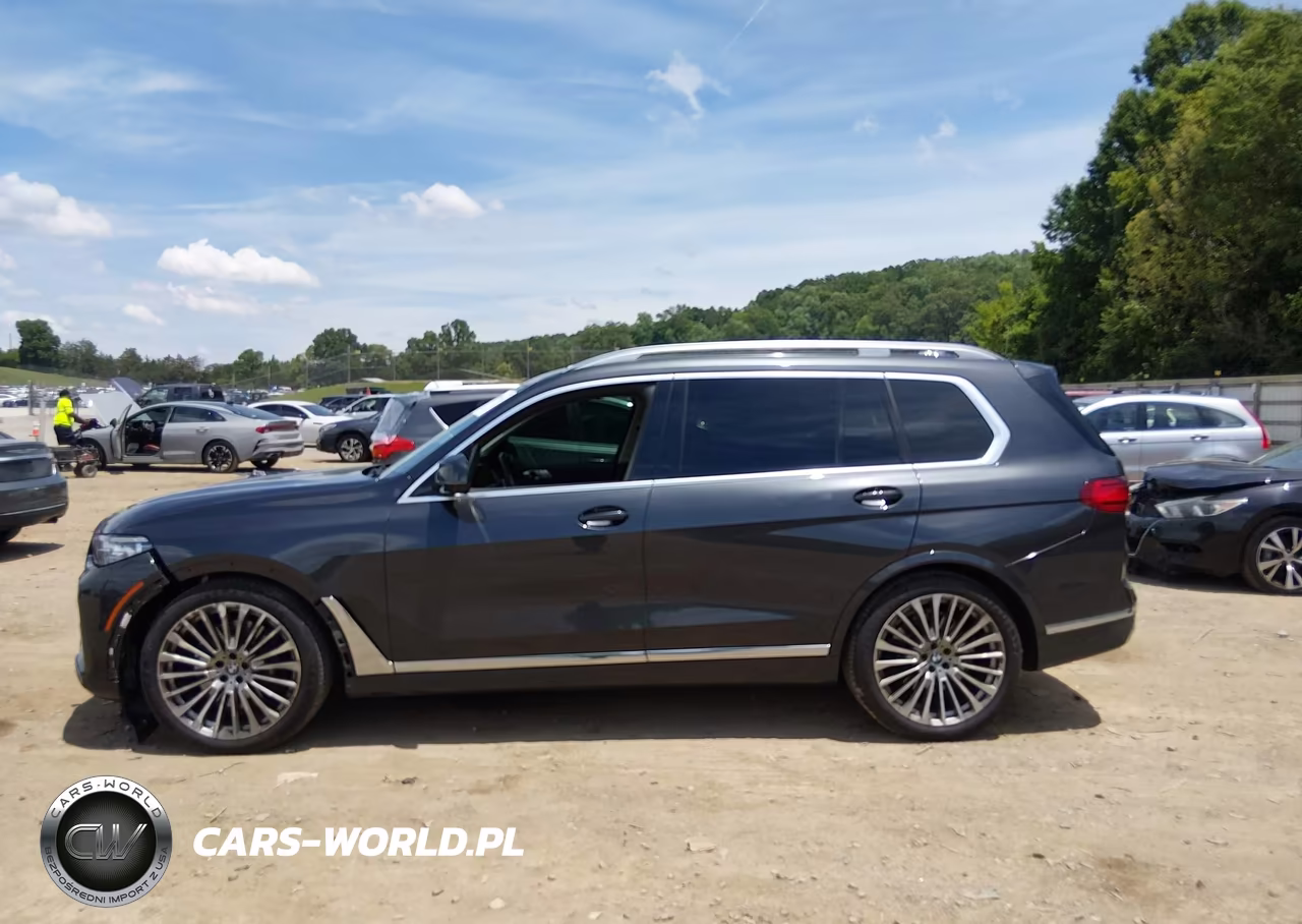 2021 BMW X7 xDrive40I VIN:5UXCW2C09M9H37025 - 14
