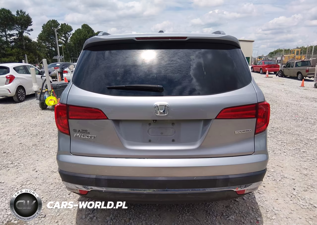 2017 Honda Pilot Touring VIN:5FNYF5H96HB043448 - 16