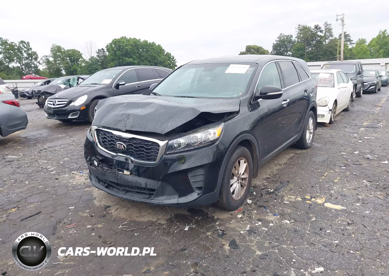 2019 Kia Sorento 2.4L L VIN:5XYPG4A30KG593866 - 2