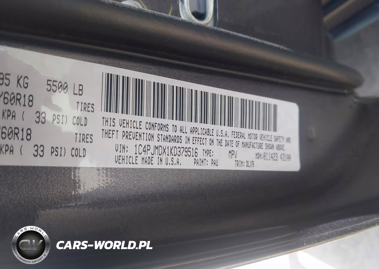 2019 Jeep Cherokee Limited 4X4 VIN:1C4PJMDX1KD379516 - 9