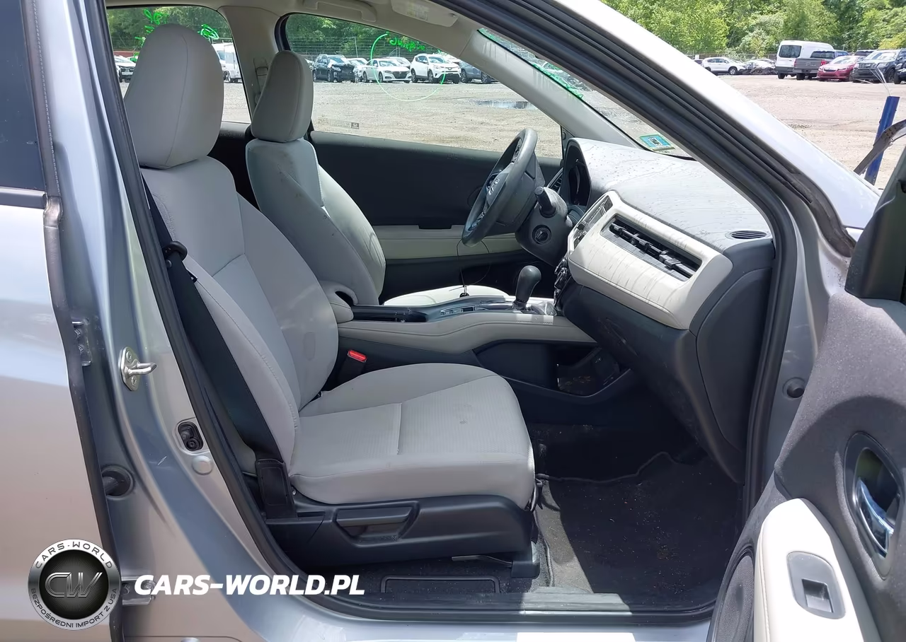 2019 Honda Hr-V Lx VIN:3CZRU6H36KG711000 - 5