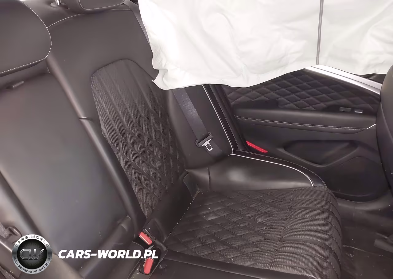 2019 Genesis G70 2.0T Advanced VIN:KMTG44LA6KU042605 - 8