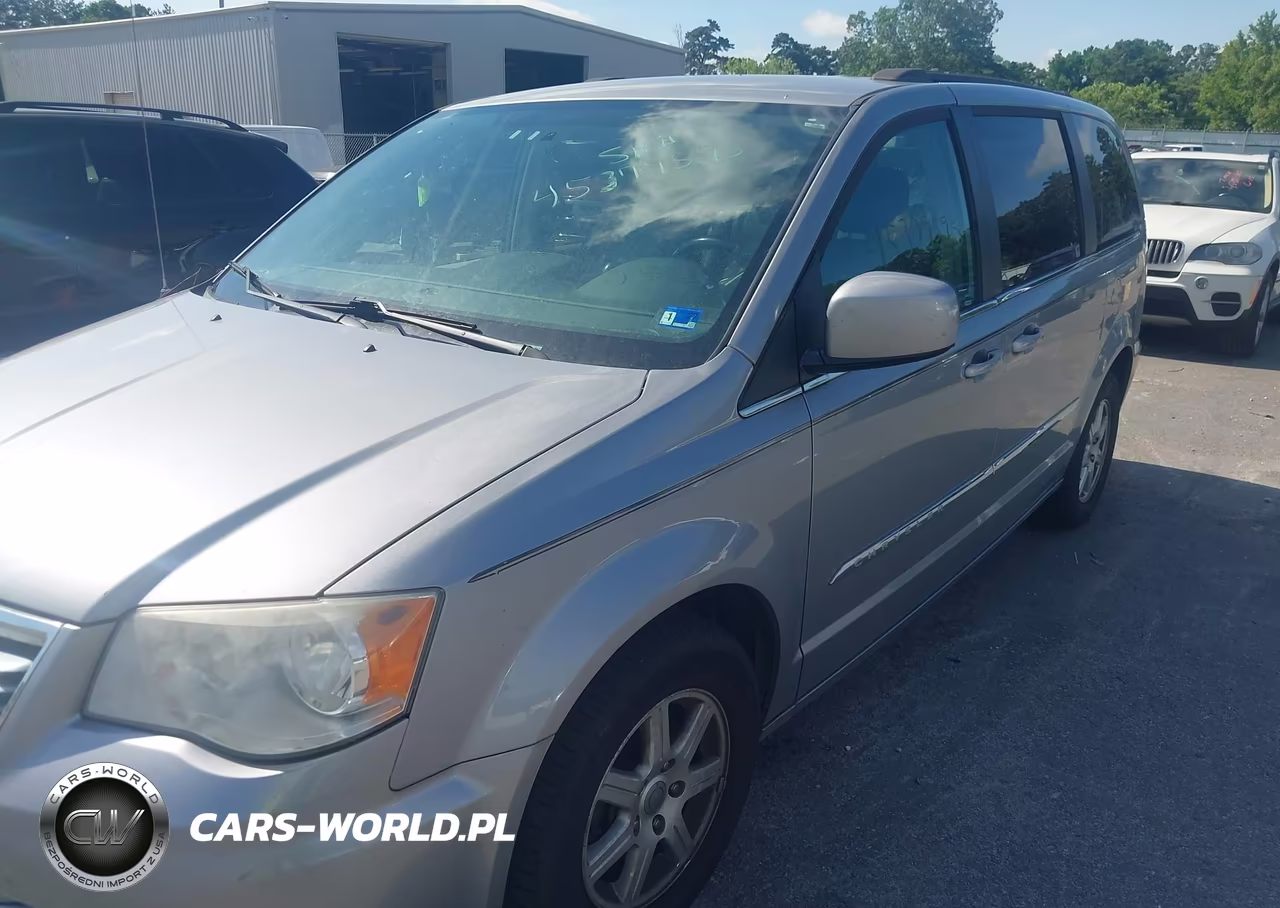 2013 Chrysler Town & Country Touring VIN:2C4RC1BG8DR637860 - 6